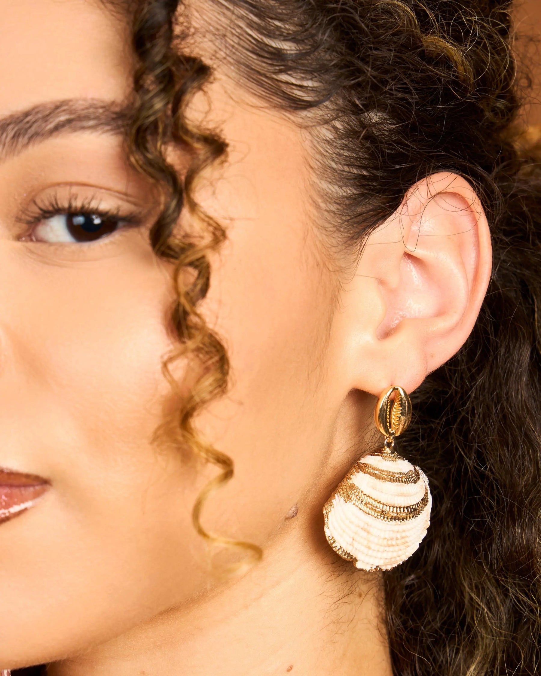 Shell Crown Earrings