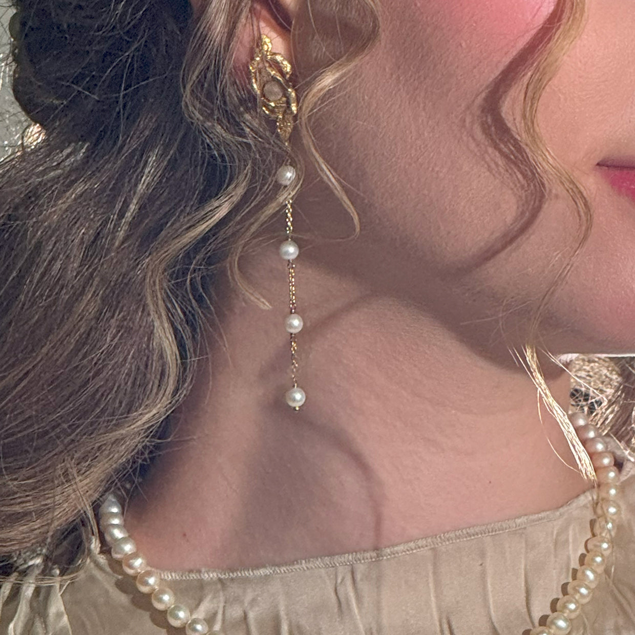 Aphrodite Earrings