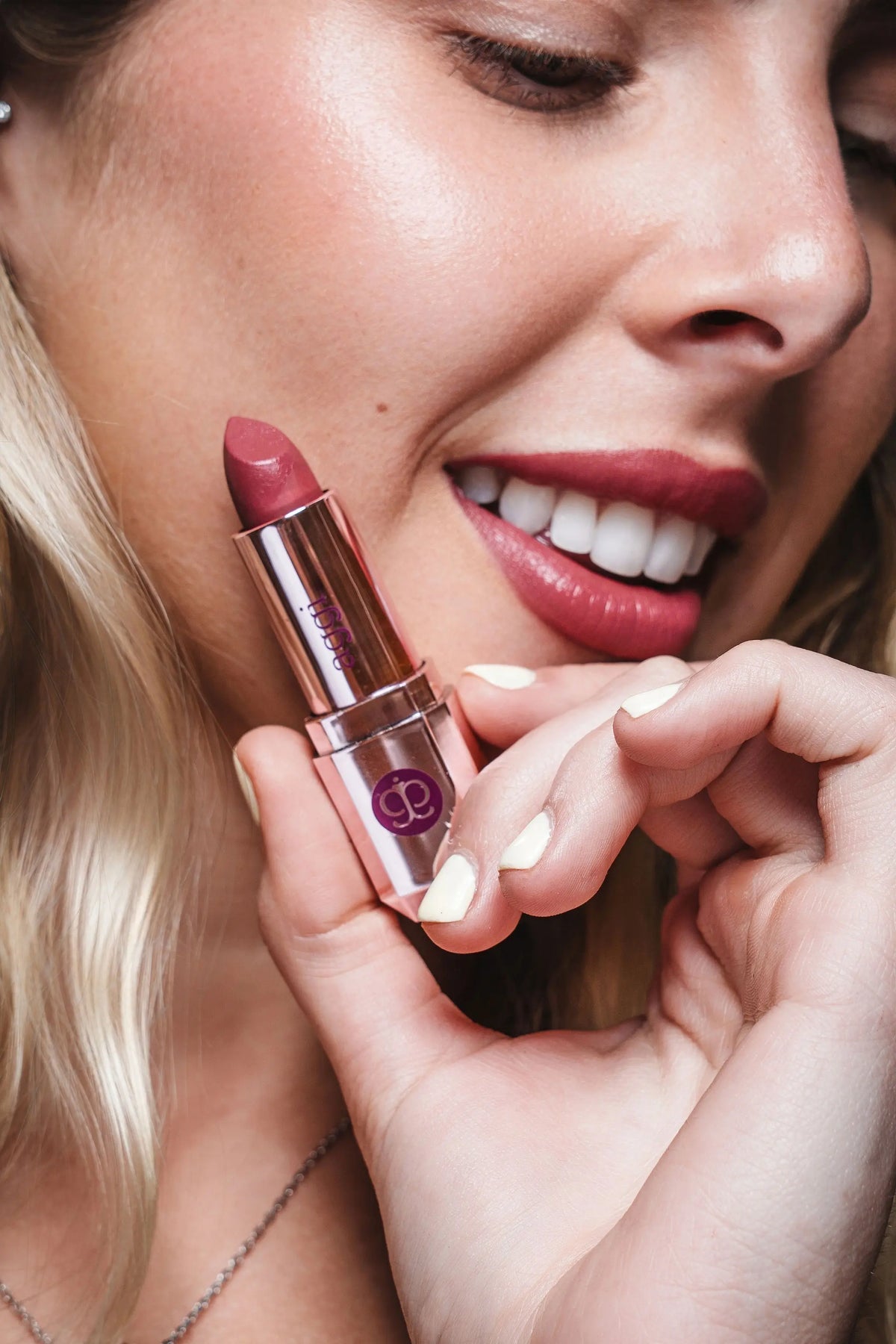 Rich Color Anti-Age Natural Lipstick with Bakuchiol