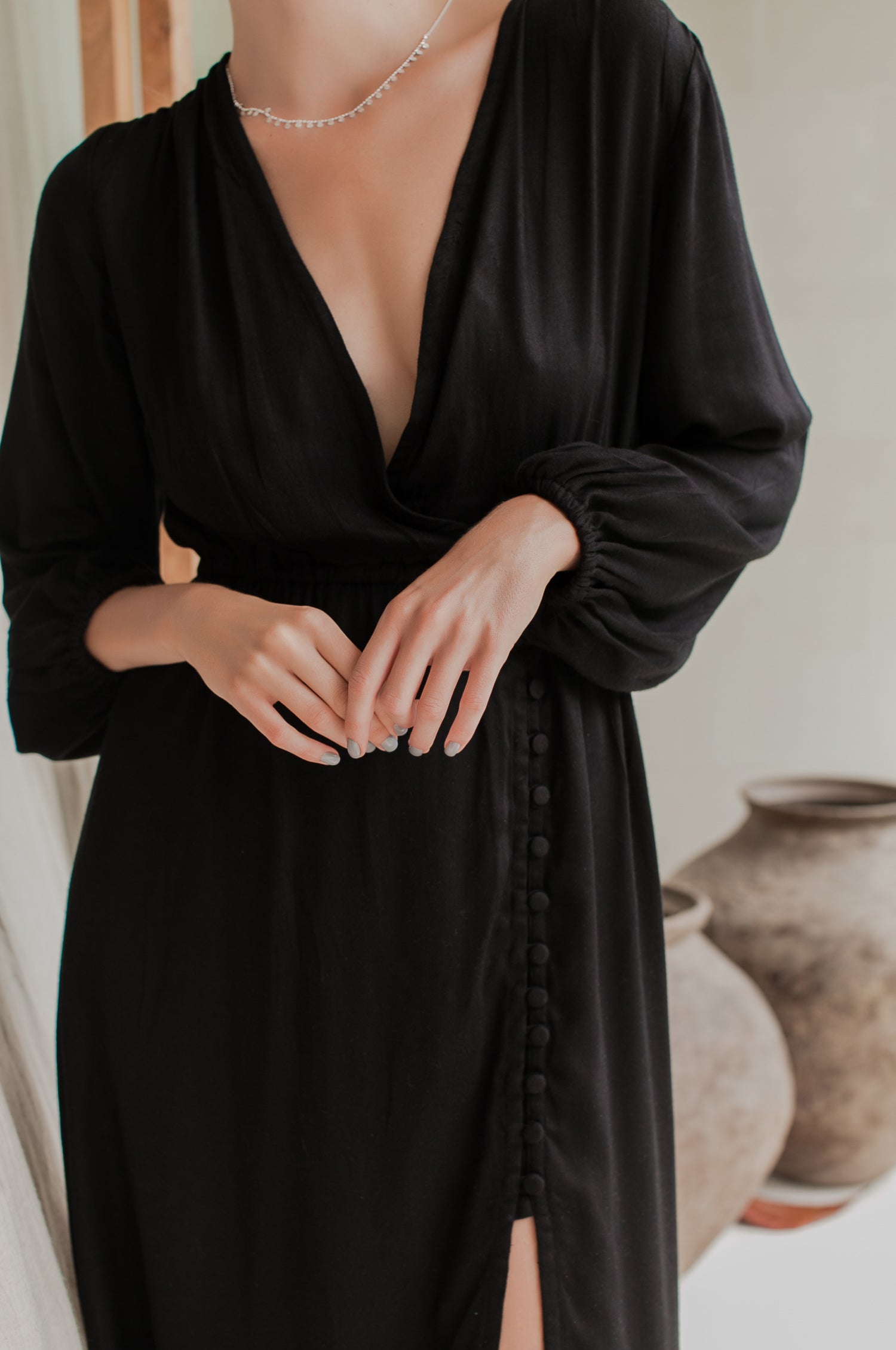 Greta Long Sleeve Midi Dress - Black