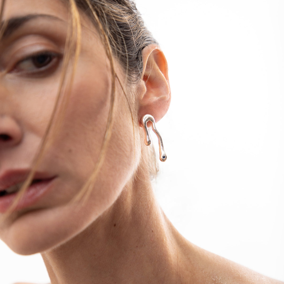 LIQUIDA earrings short