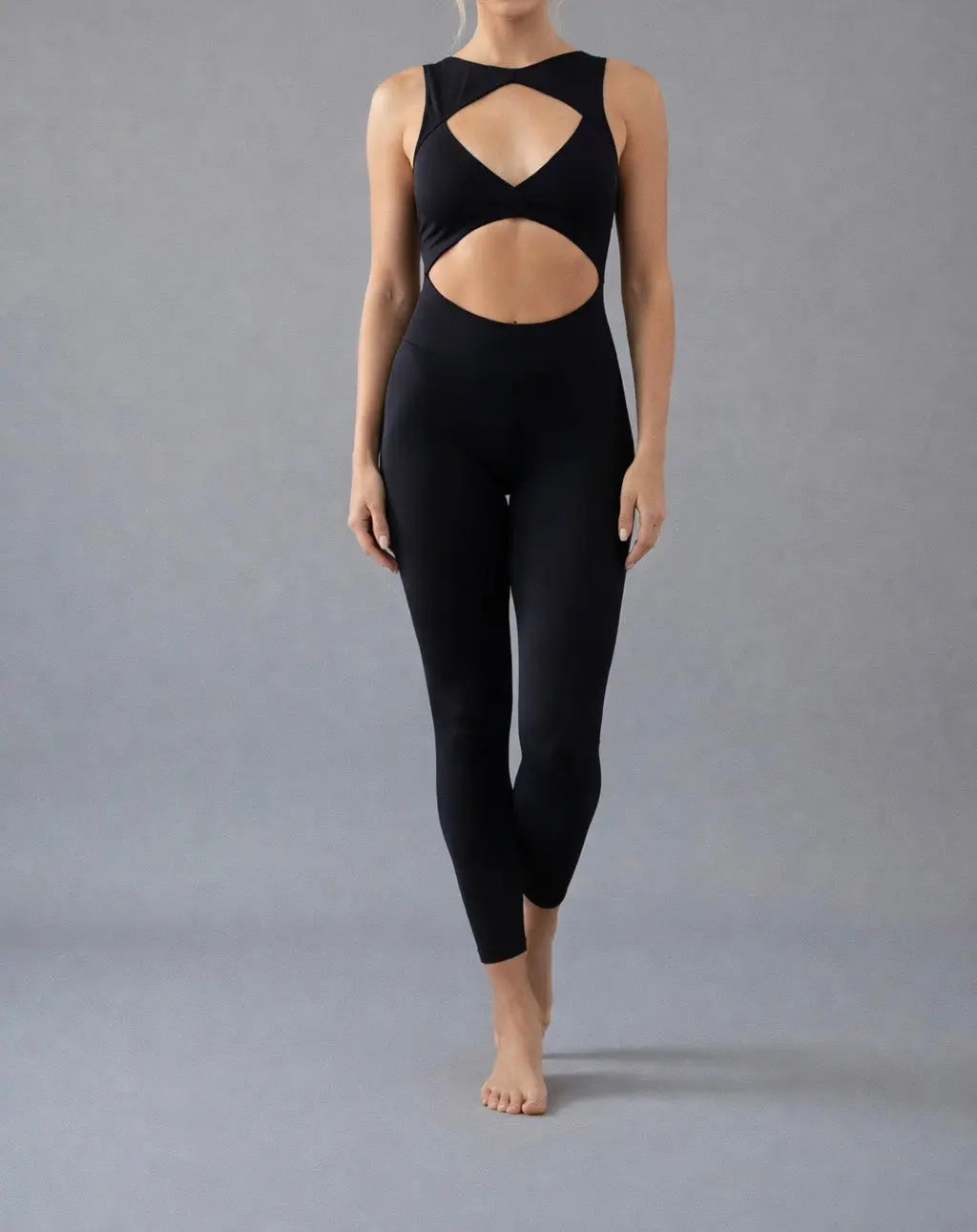 CONTOUR SUIT