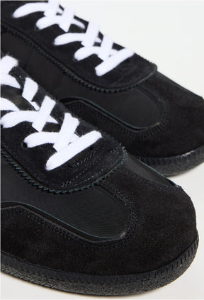 The Stallion Black CW (UNISEX)