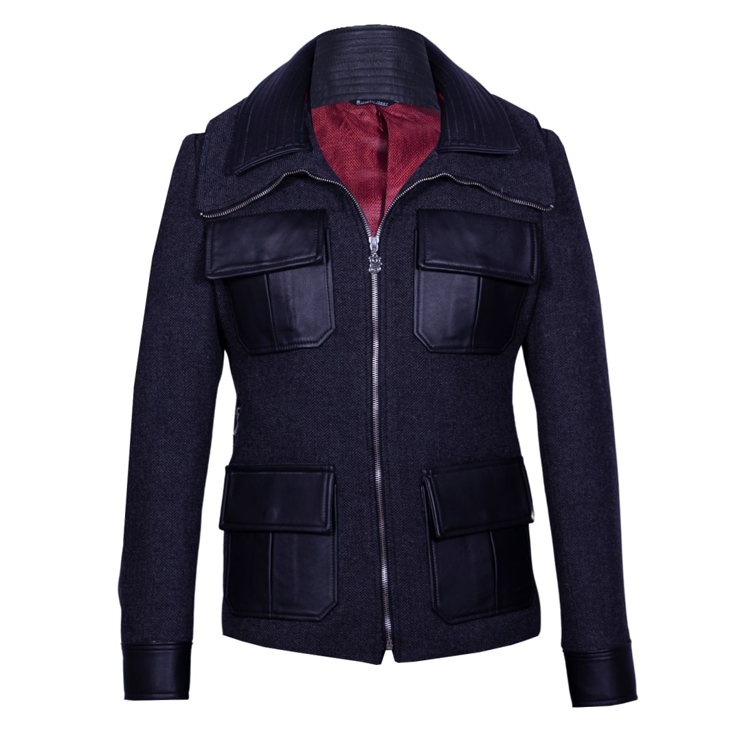 Wool jacket with a double collar and leather detailing.