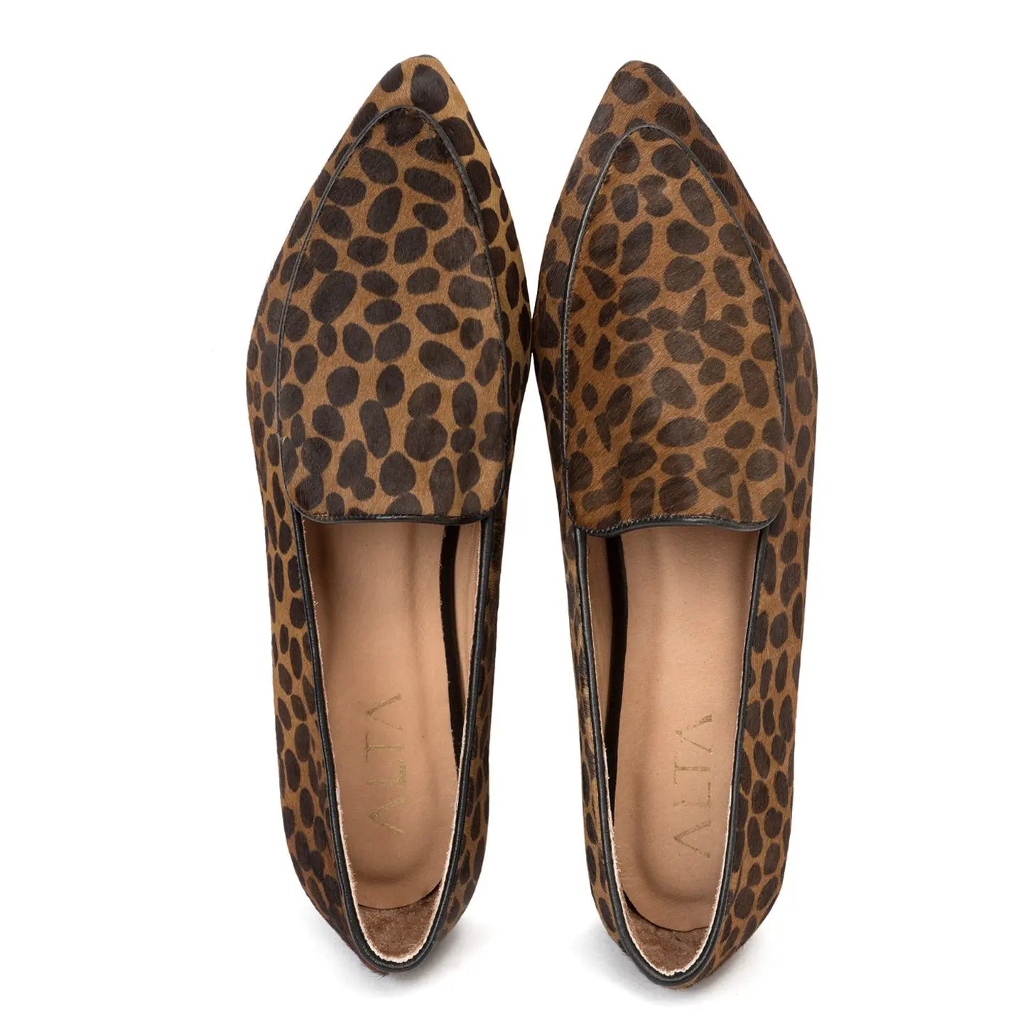 Ligia Flats