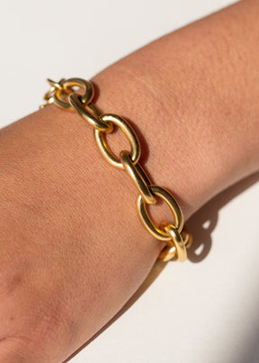 1993 Gold Chain Bracelet