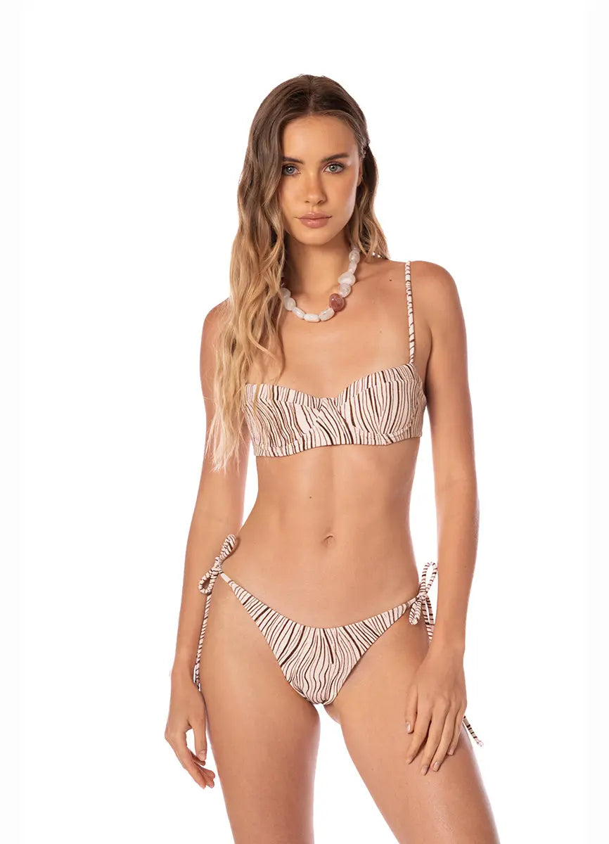 ETERNAL SANDS CANDY BOTTOM 95024