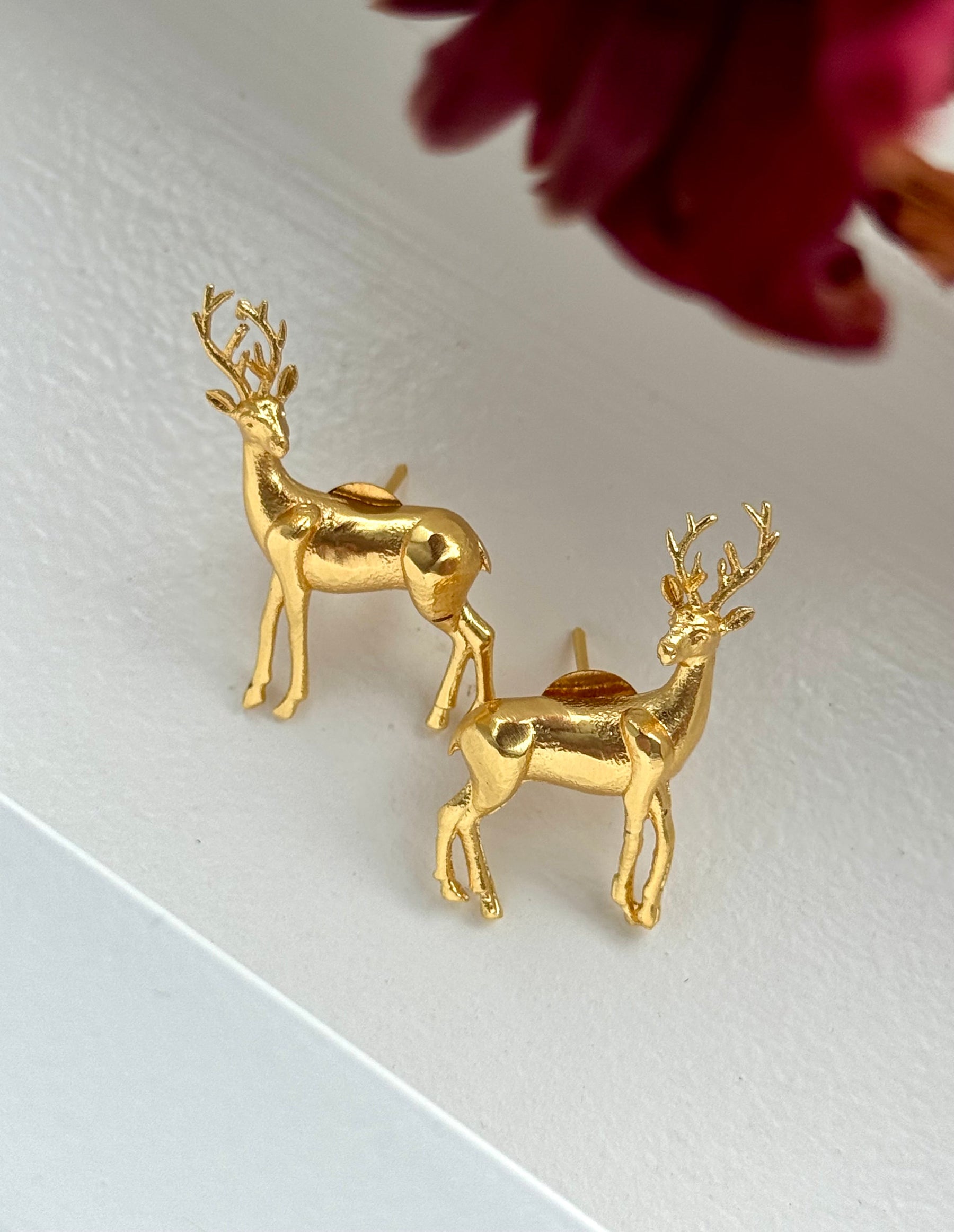 The Golden Reindeer