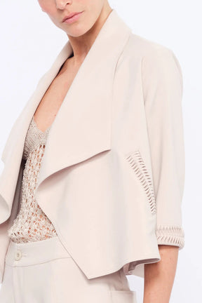 Daysi Draped Lapel Jacket | Ecru