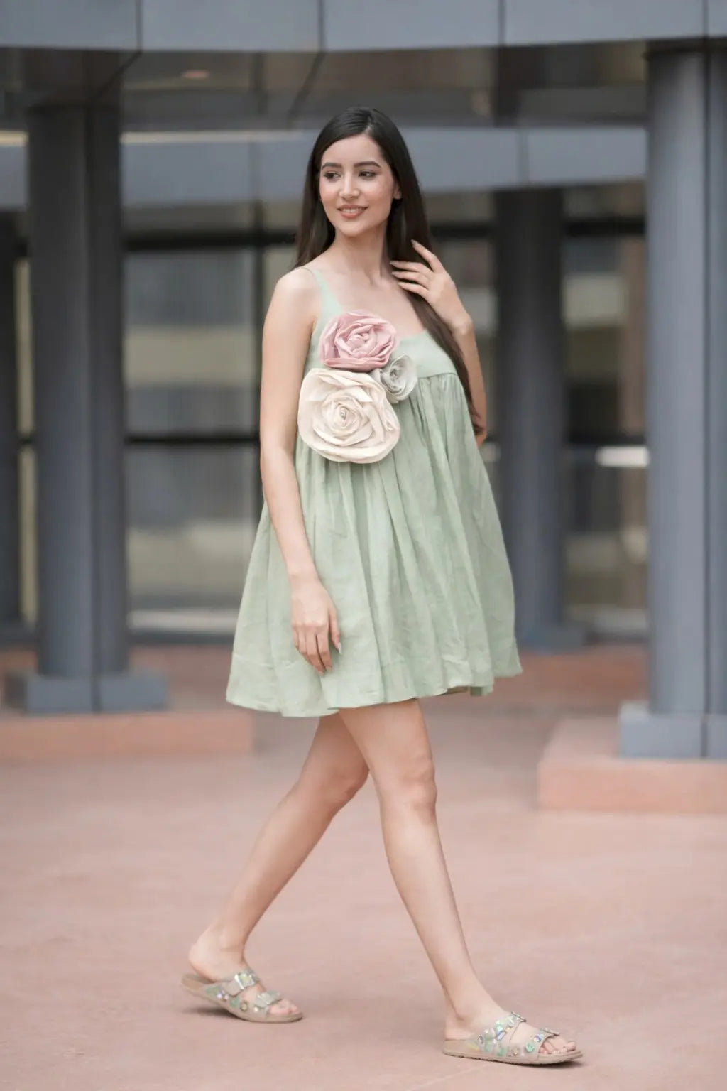 Sage Green With 3 Roses