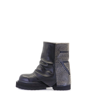 Iconic Black Studded Boots Icon