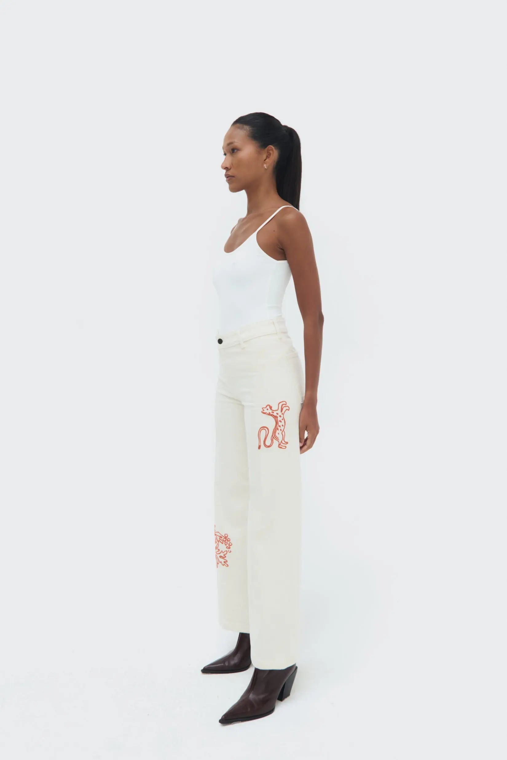Munay Jeans