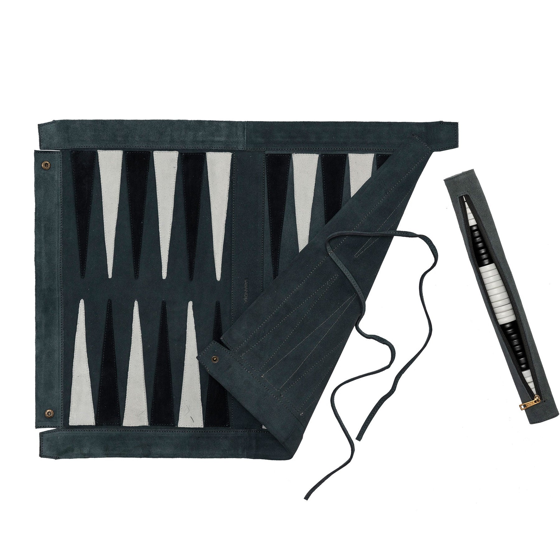 BACKGAMMON