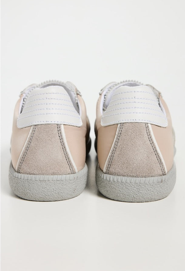 The Stallion Gray CW (UNISEX)
