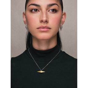 CÓNICA Edge Gold Pendant Necklace