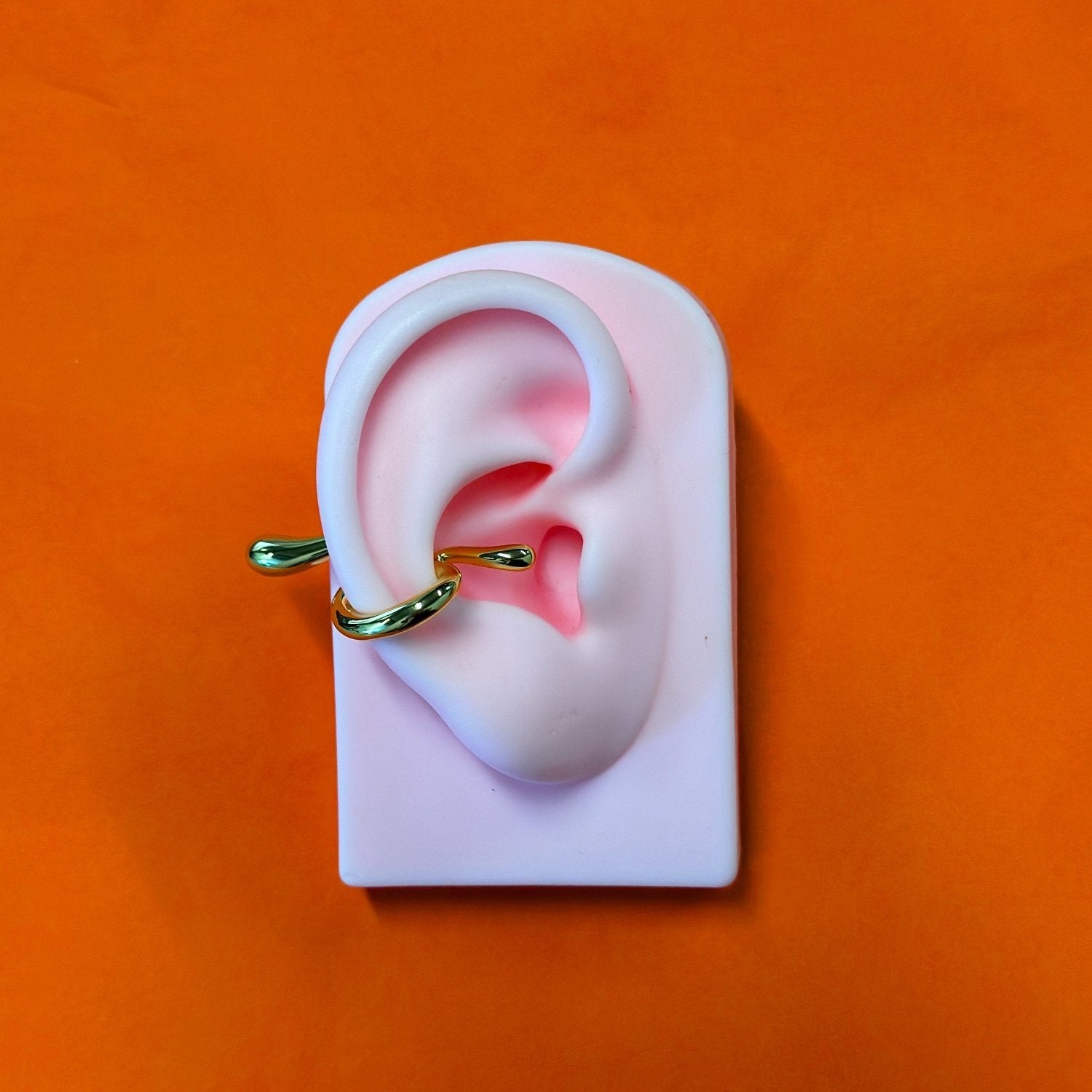 Mini Luxe Ear Cuff Gold Earring