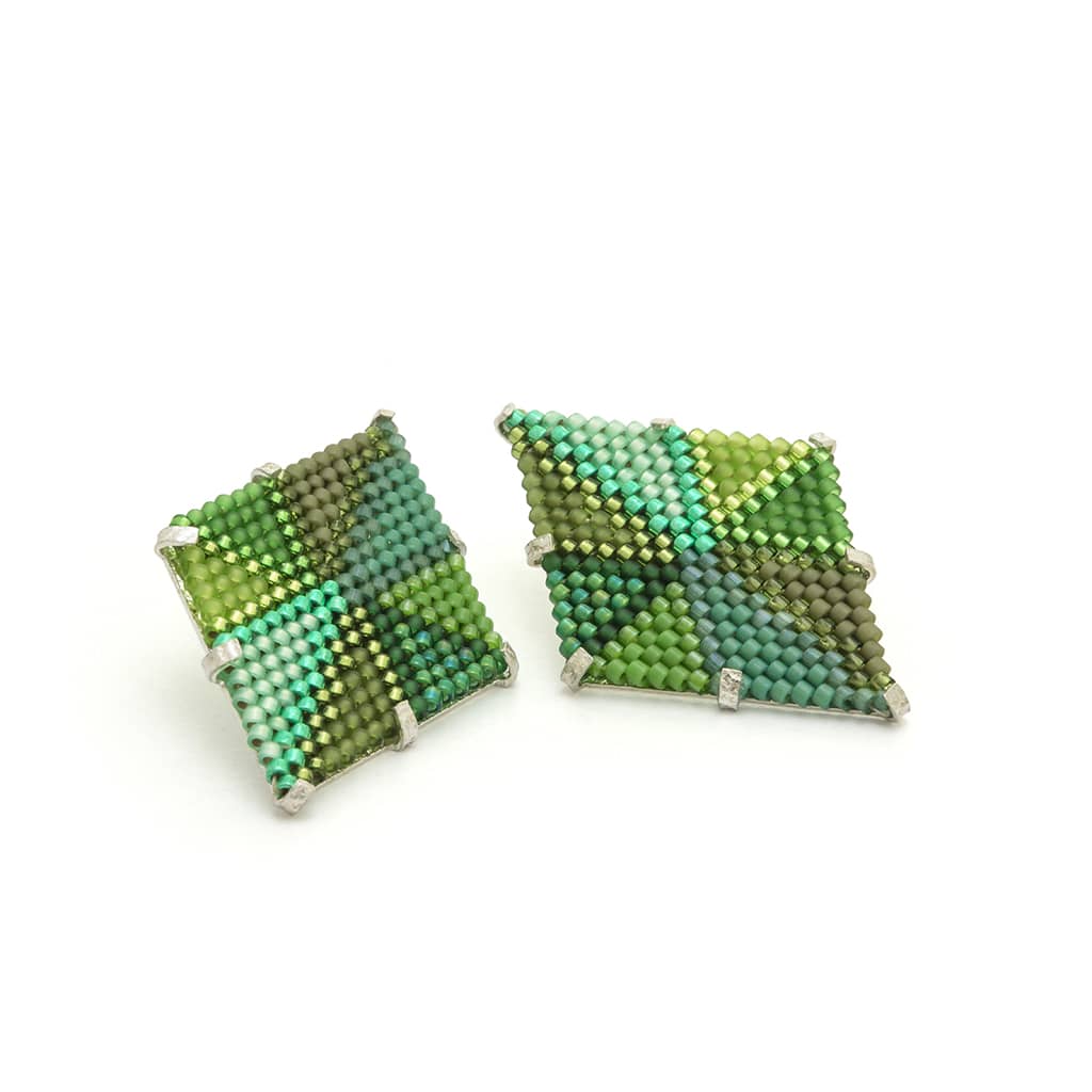 COLOR GEOMÉTRICO Miyuki Medium Rhumbus Earrings