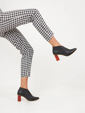 Liza Black Wave Heel Bootie