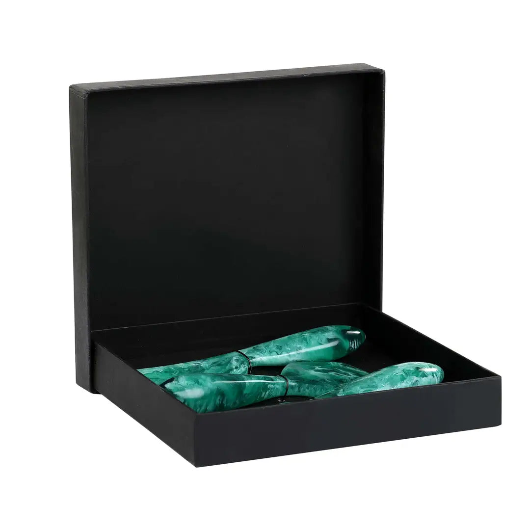 Resin Cheese Knife, Green (Set of 3)- 6 Inches