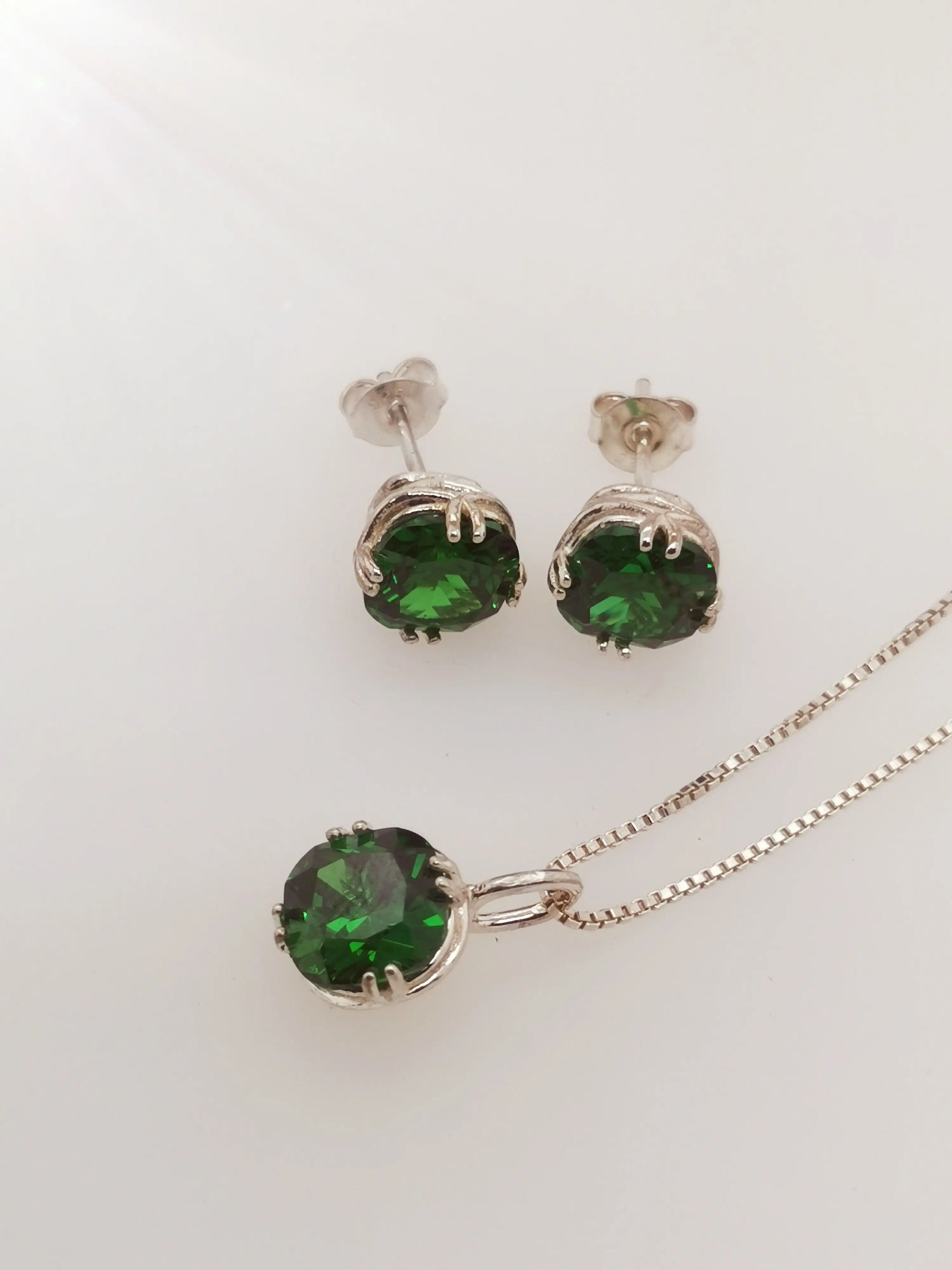 Cushion Cut Ladies Jewellery Set