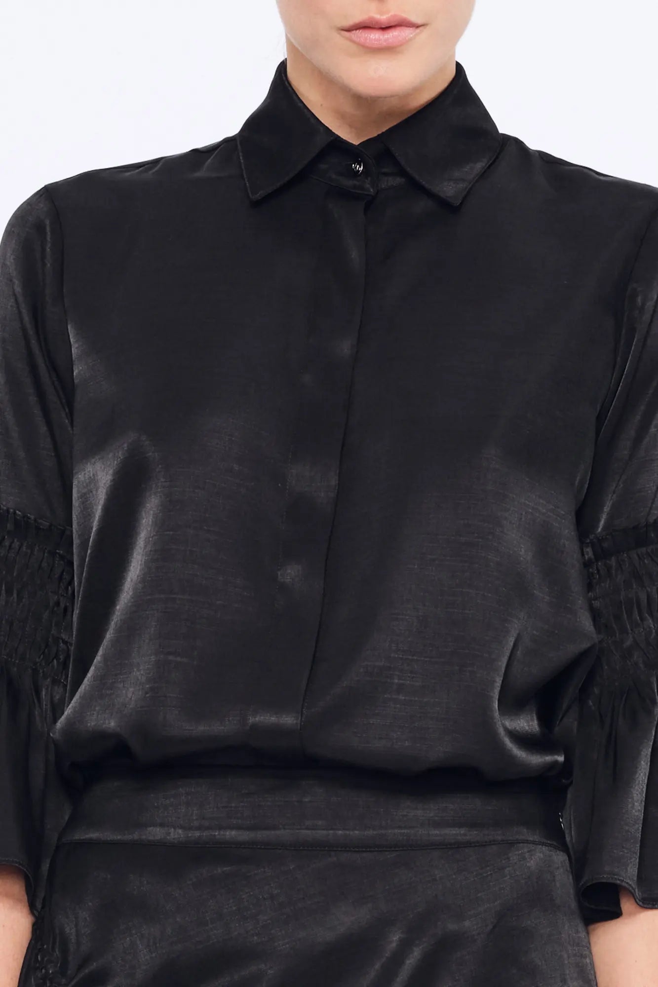 Fina Smocked Sleeve Blouse | Black