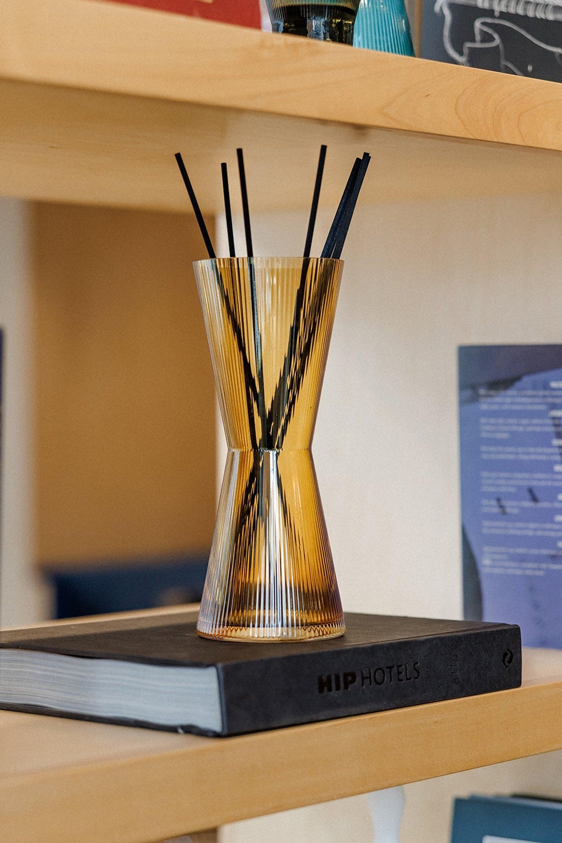 Aiz Reed Diffuser In Santal & Spice
