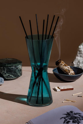 Aiz Reed Diffuser In Oud & Bergamot