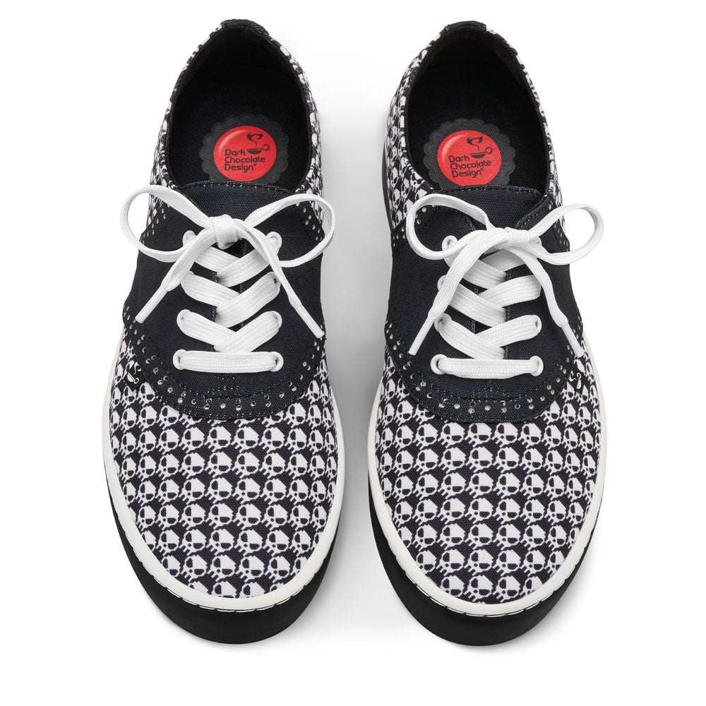 Bone & Chic Women's Casual Sneakers