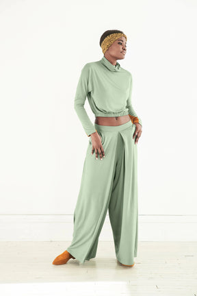 Bamboo Pleated Palazzo Pant