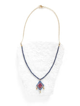 Collar Trino