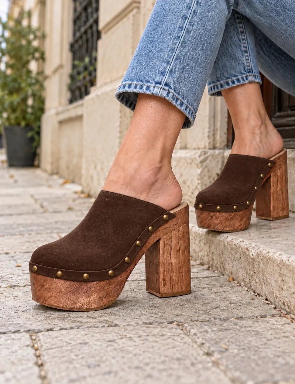 Ceiba Chocolate Suede