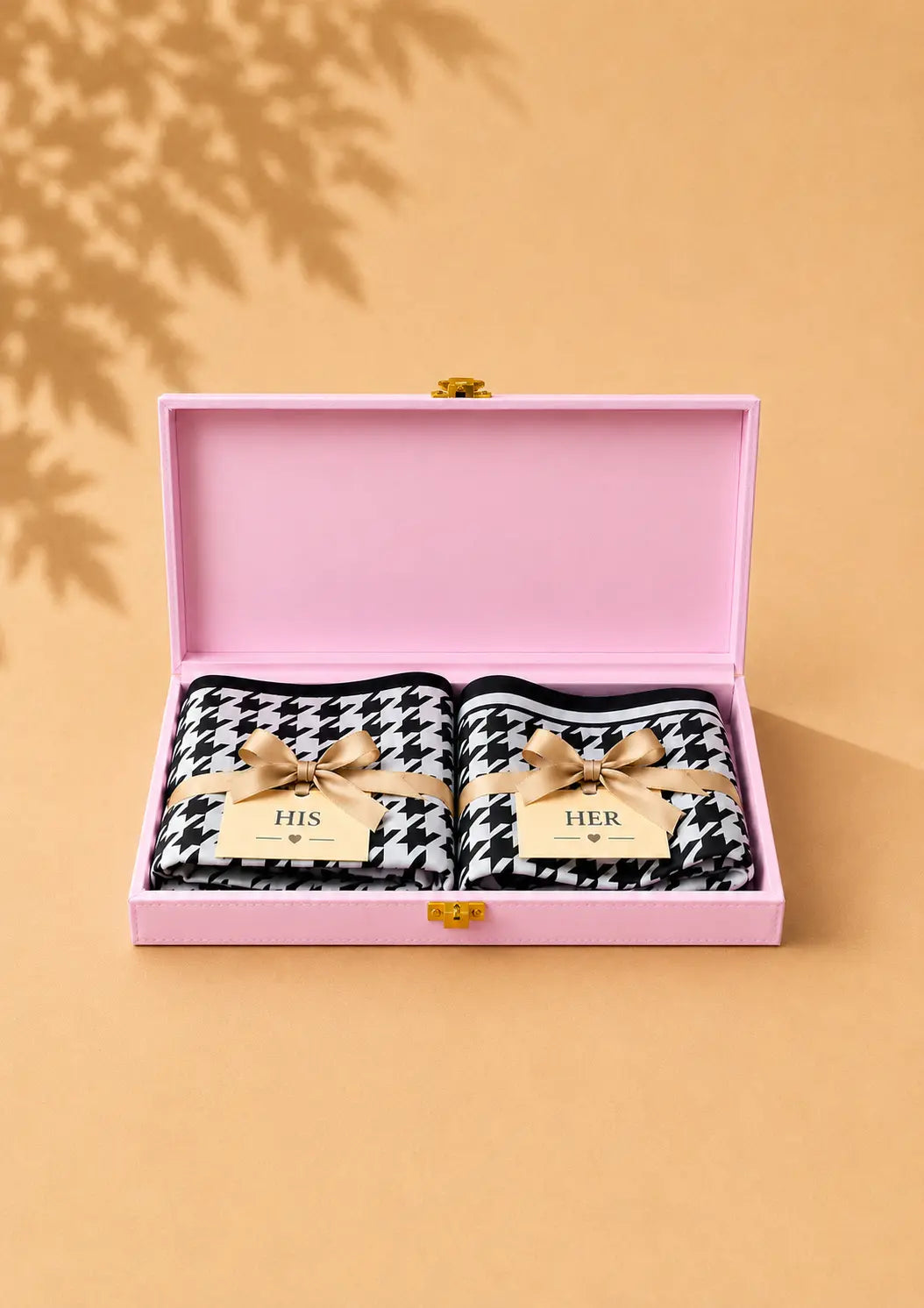 His & Her Houndstooth Luxury Gift Set