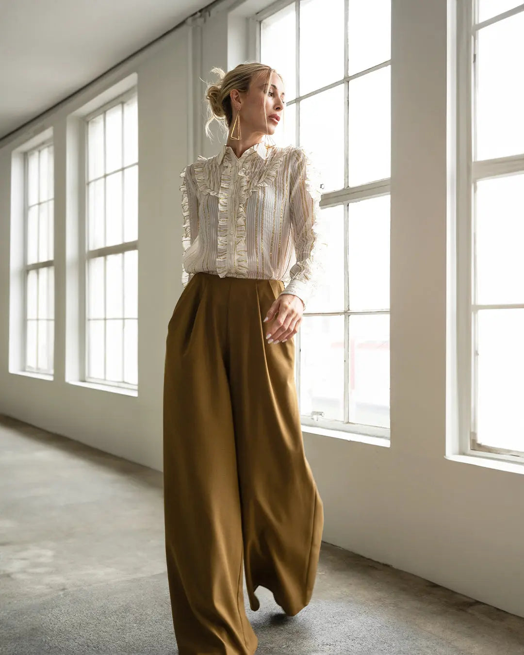 Stelis Wide-Leg Pant