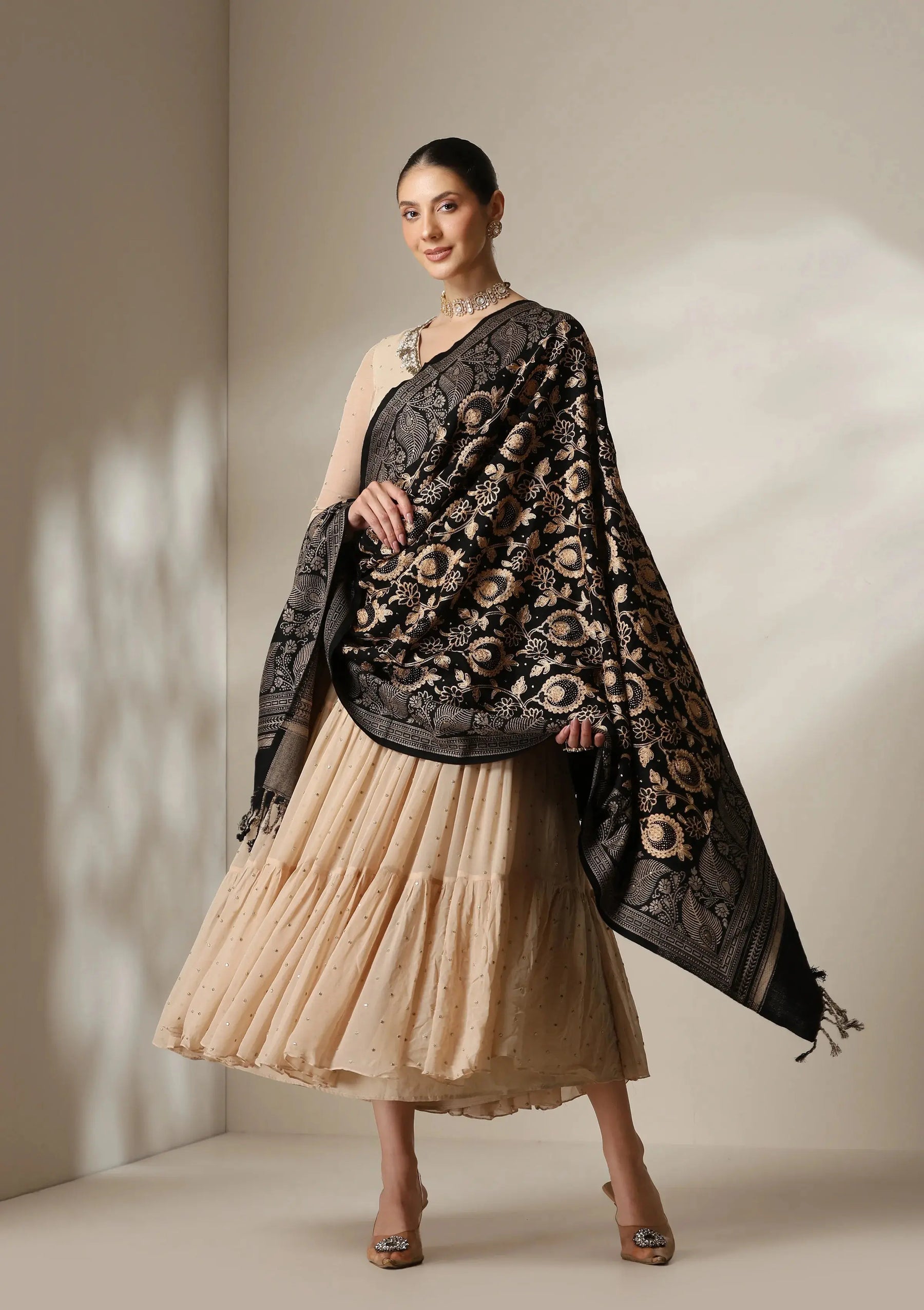 Dusala Noir Luxe Fine Wool Shawl