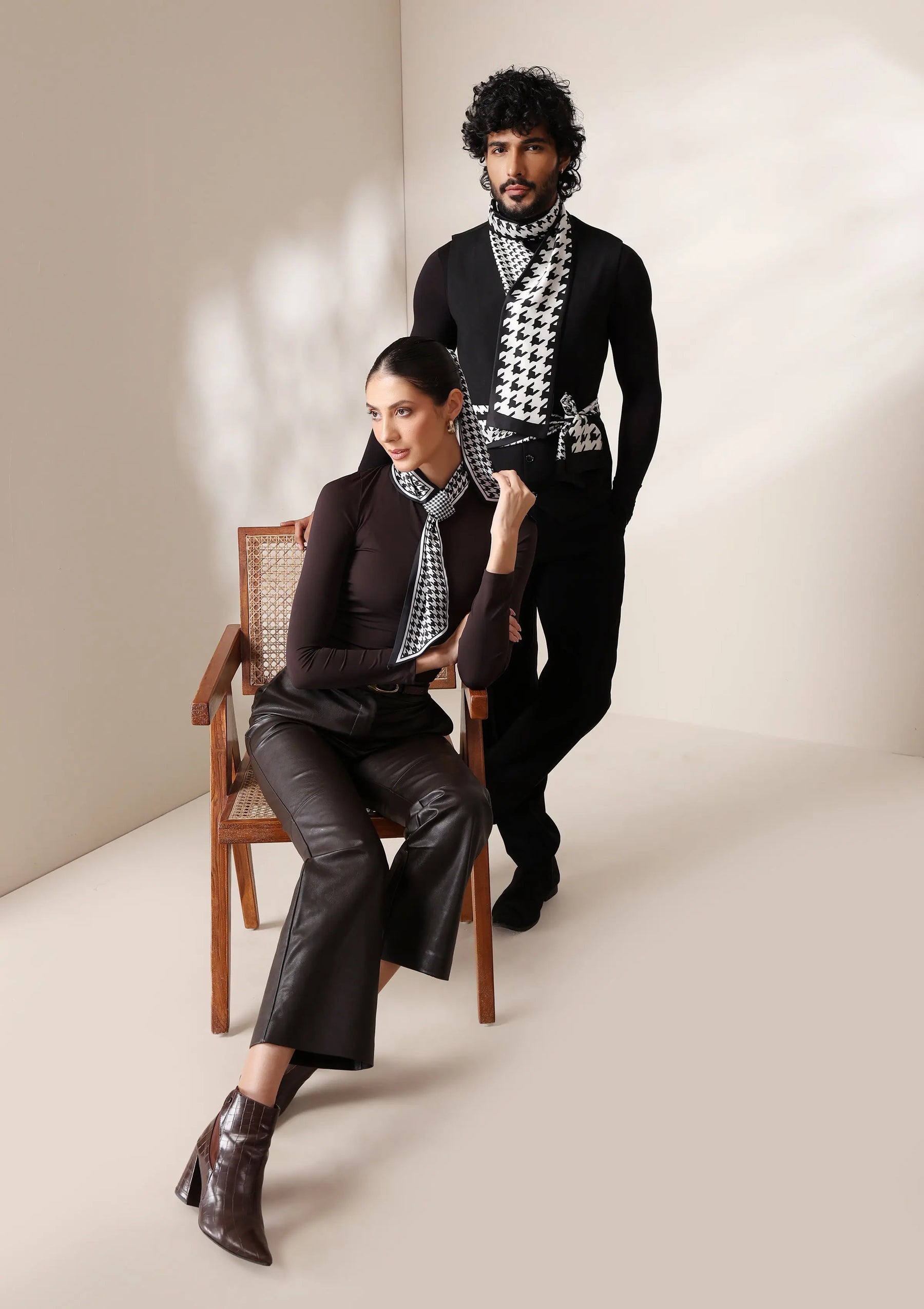 His & Her Houndstooth Luxury Gift Set
