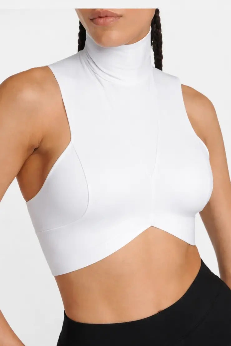 HIGH NECK TOP