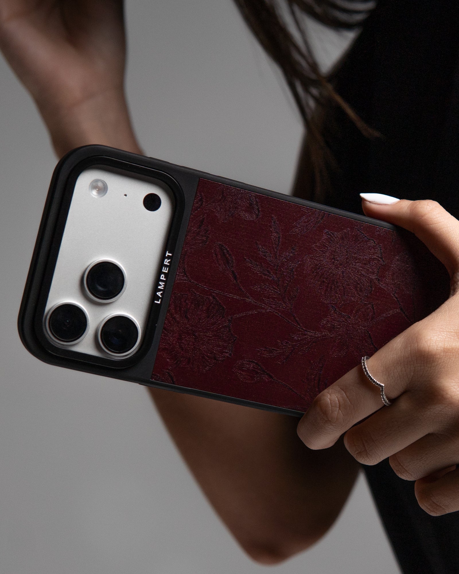 Ultra Safe Case - Rose Wine
