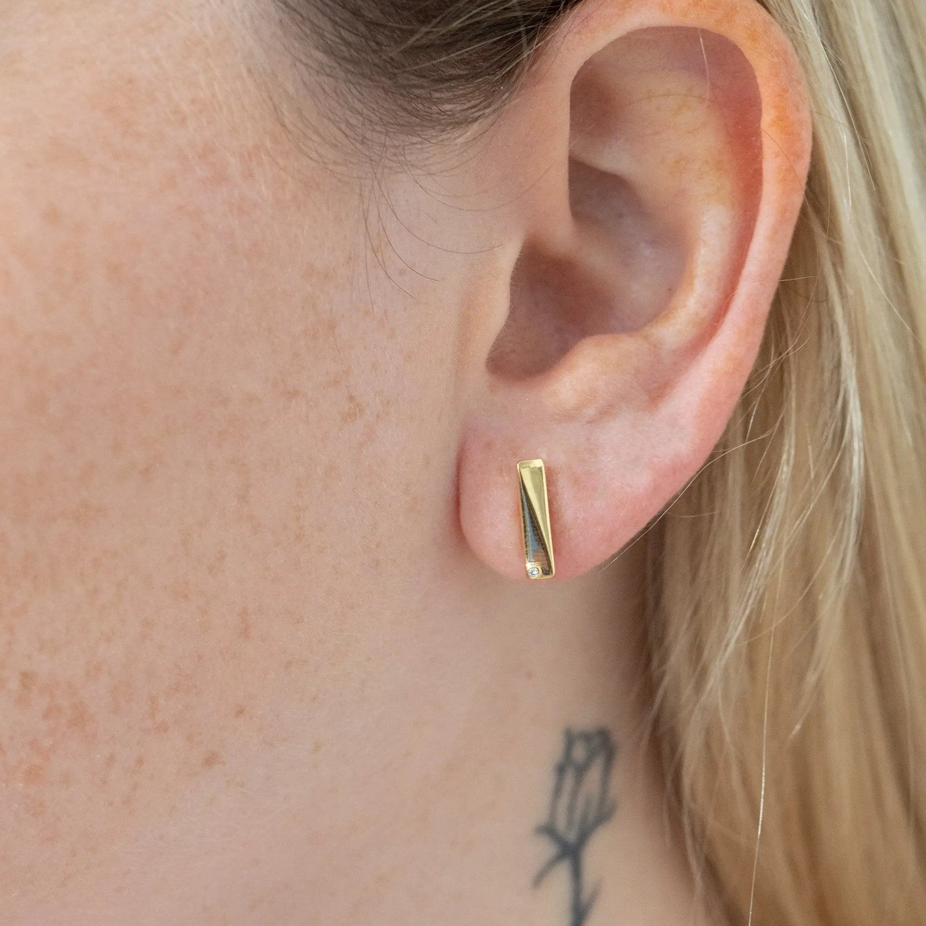 Flex Diamond Stud Earrings