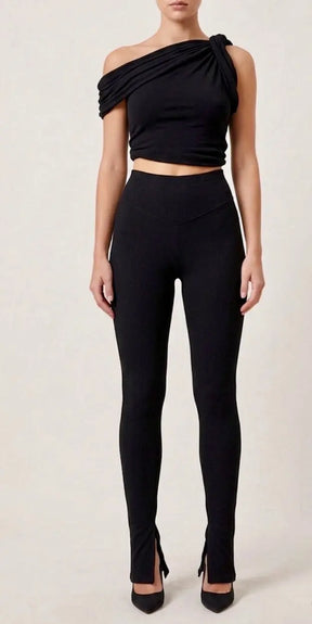 ONE SHOULDER TOP