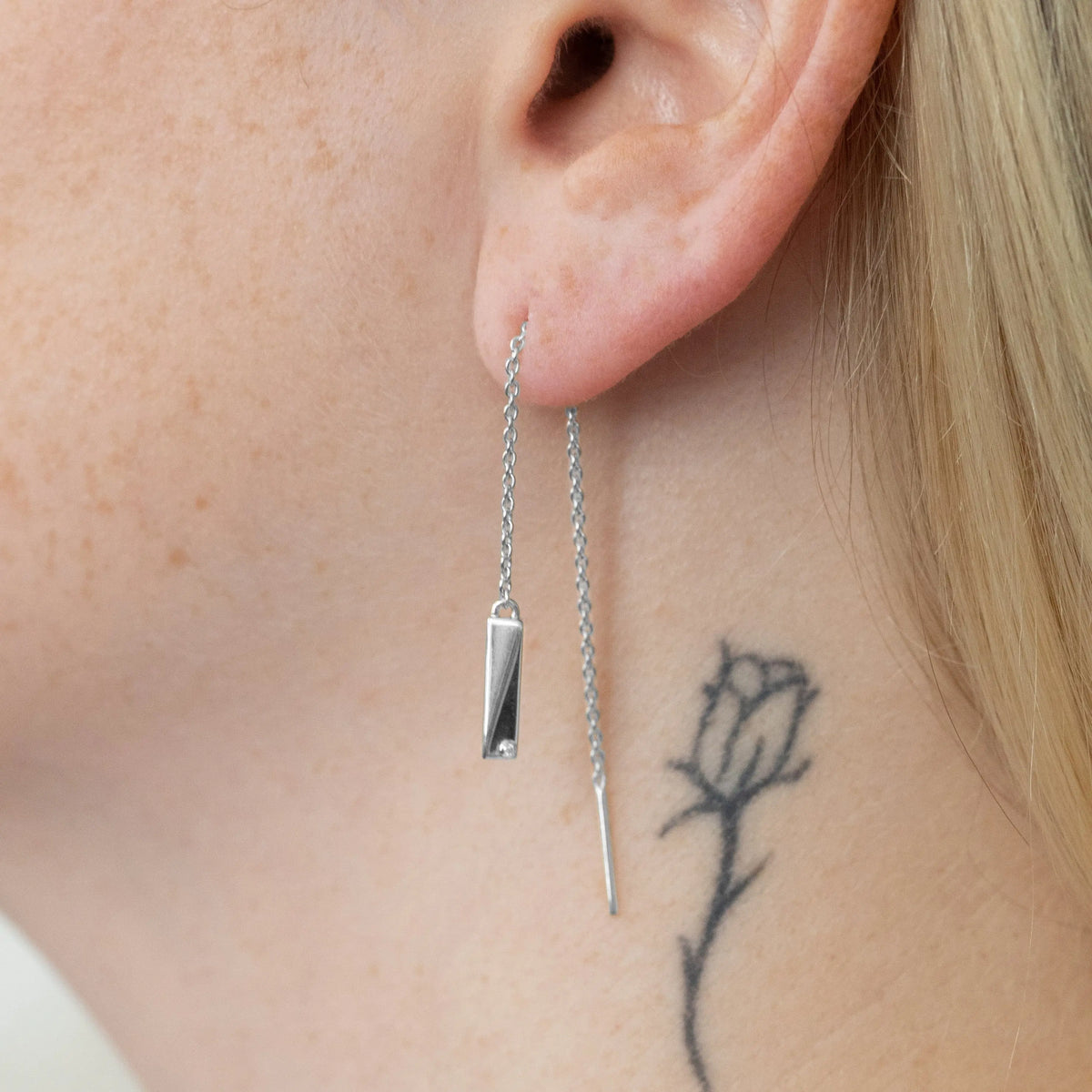 Flex Diamond Thread Earrings
