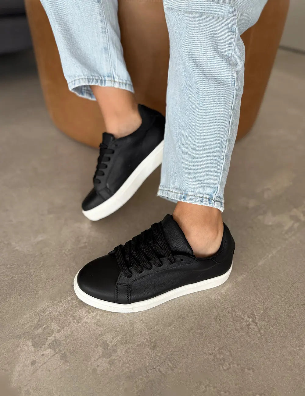 Herald Black (New)