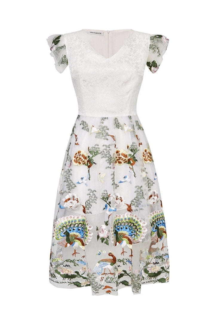 Short-sleeved Qiaochu Embroidered Peacock Dress