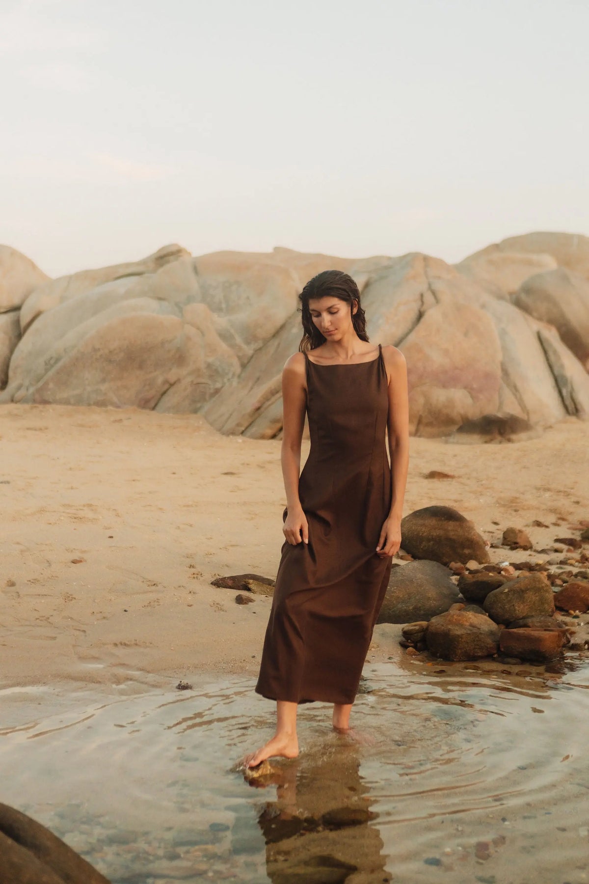 ANNIE Vestido  Marron