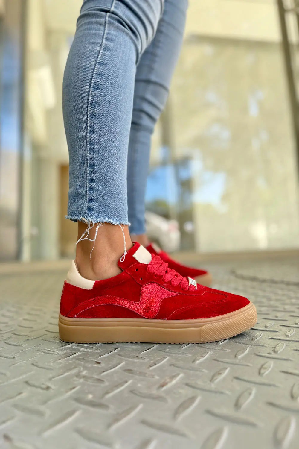 Novalis Red
