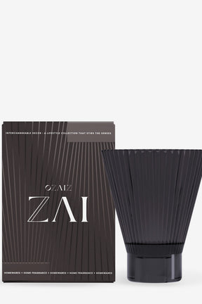 Zai Candle - Cedar & Black Cherry