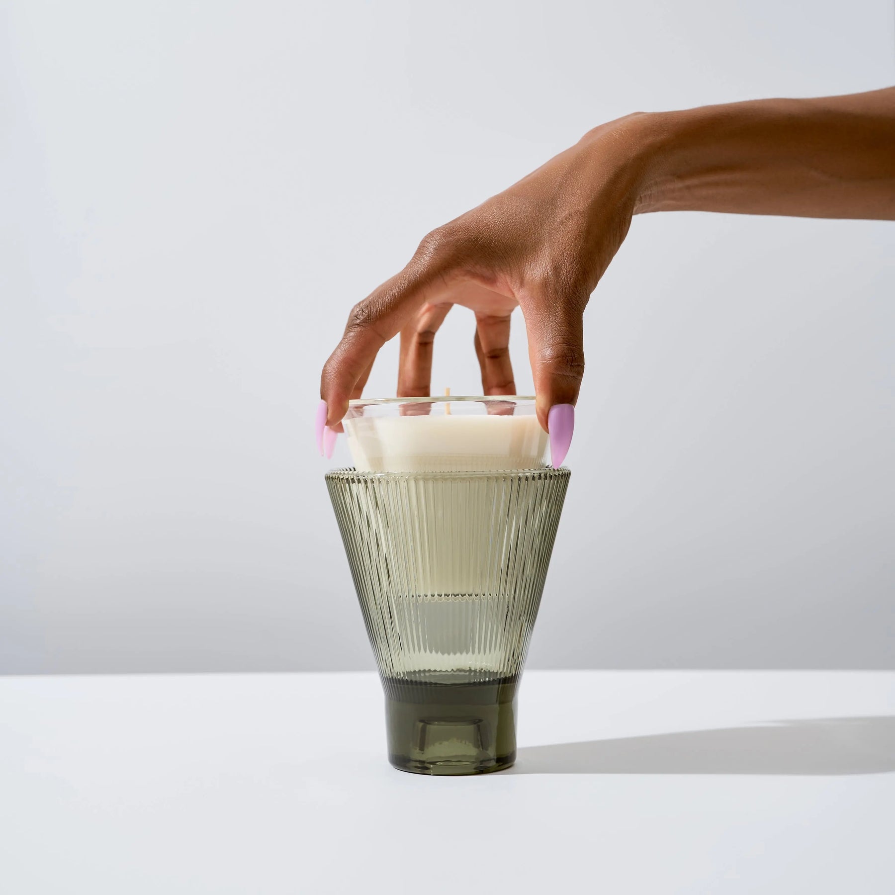 Zai Candle - Fig & Flowers