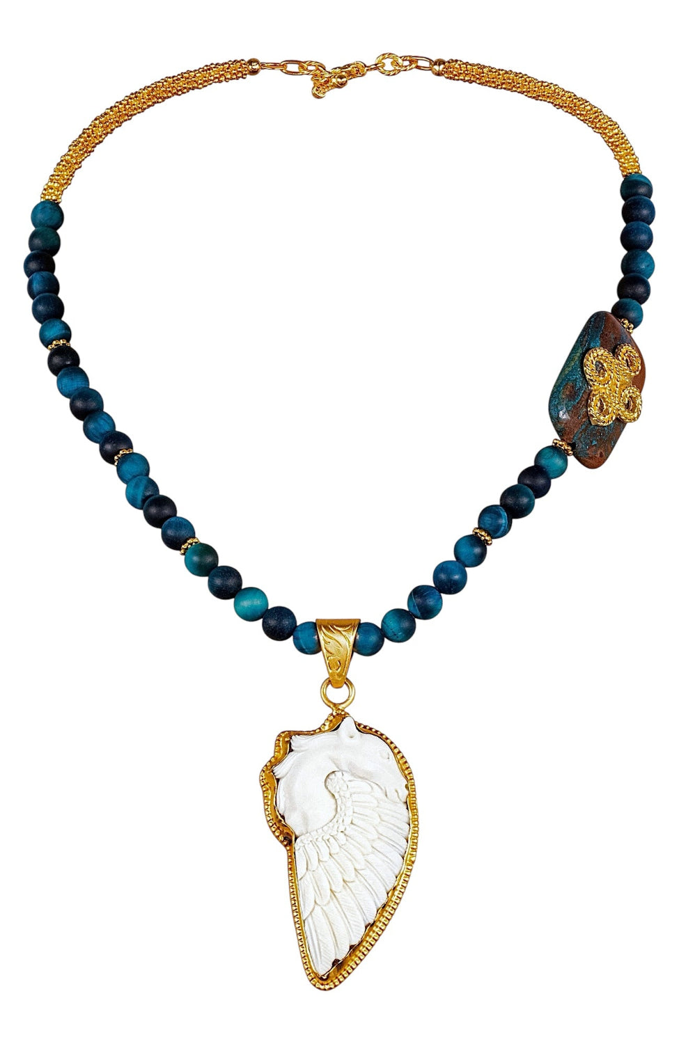 Artax Necklace