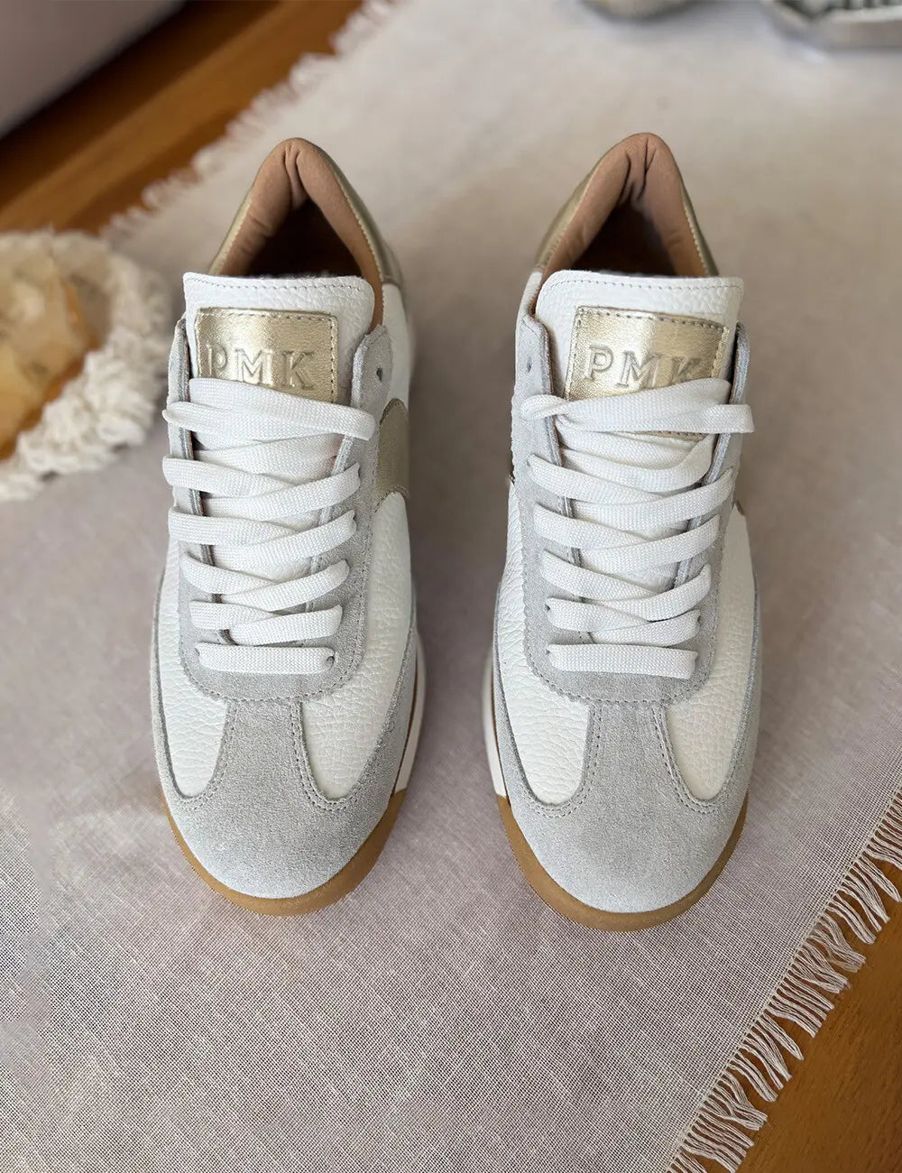 Poema White Gold