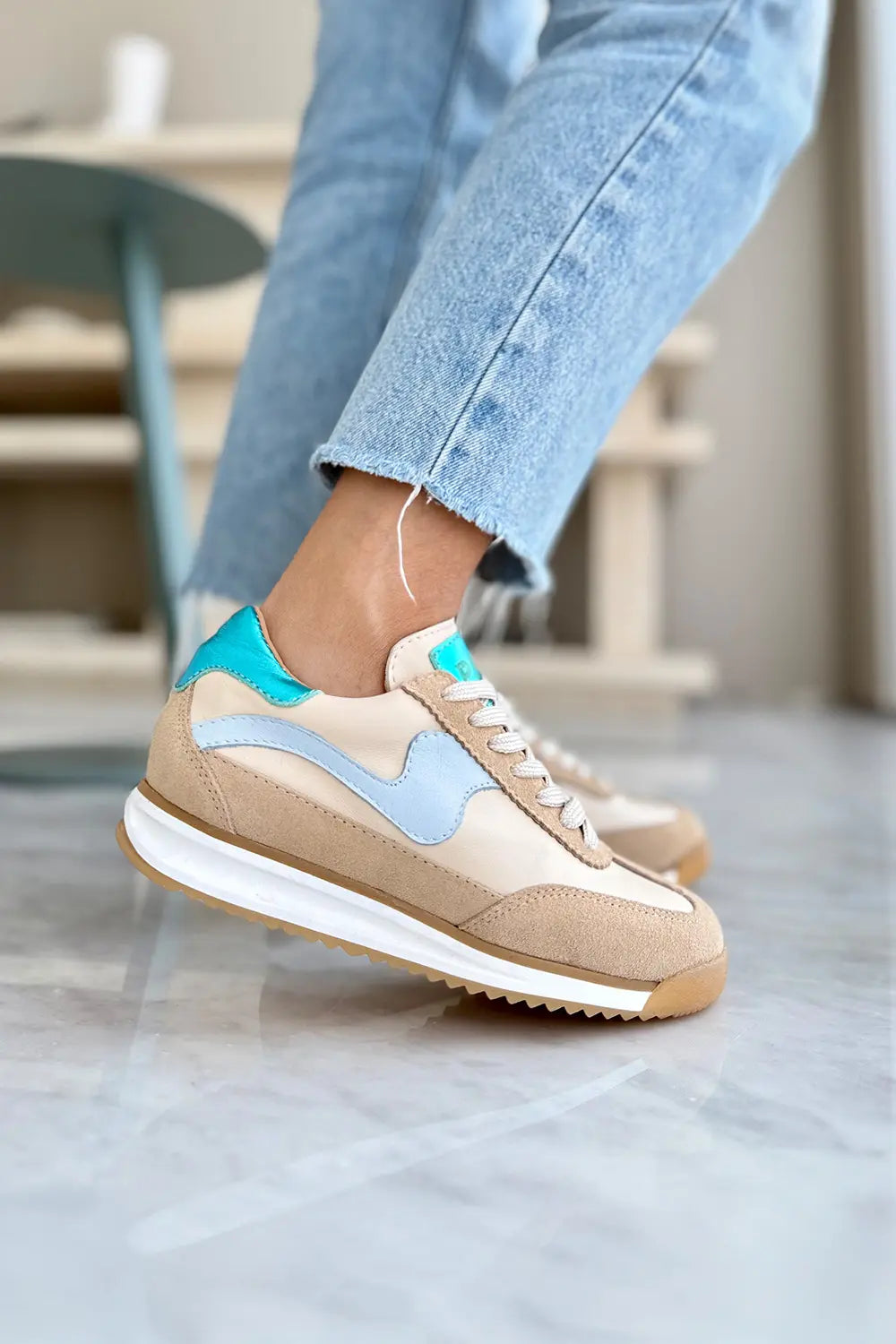 Poema Light Blue
