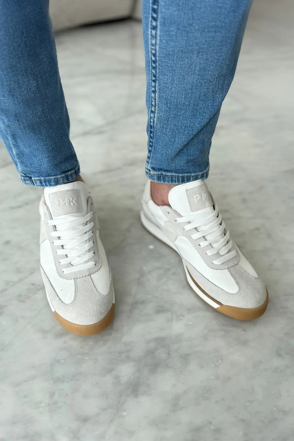 Poema White